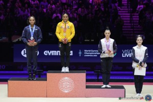 podium wag aa ph simone ferraro sfa01847 copia